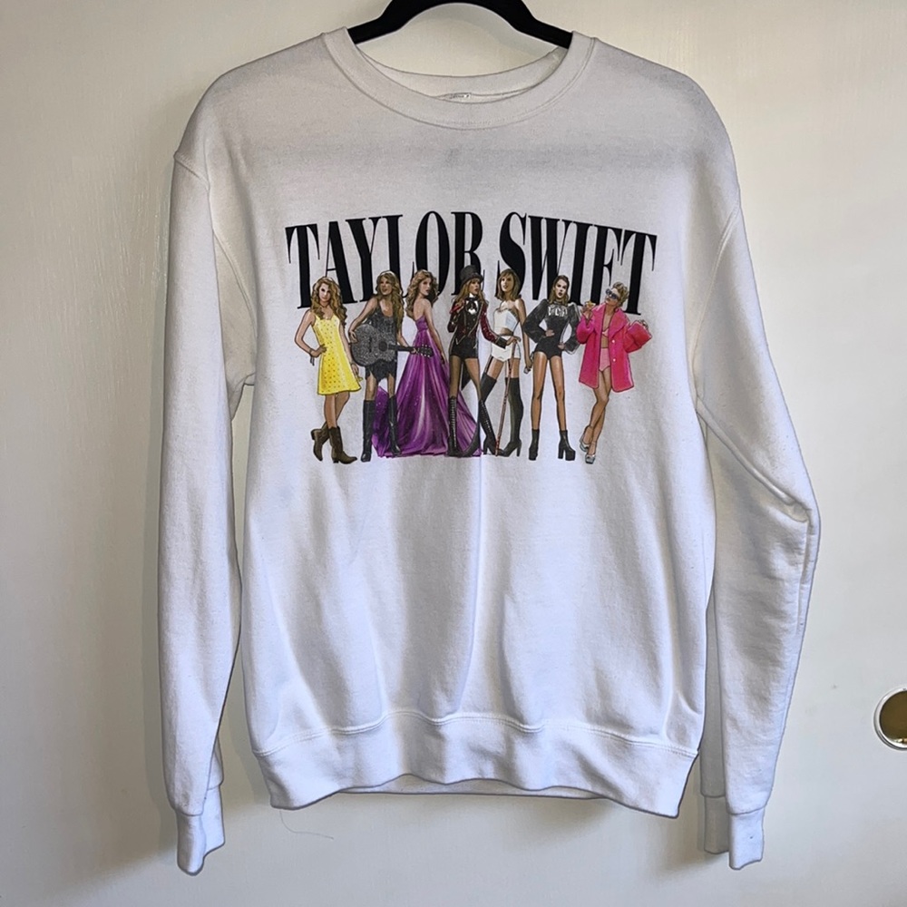 Taylor swift sweatshirt